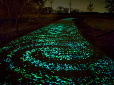 Kamienie Kamyki Świecące Fluorescencyjne 100szt Z GARDLOV