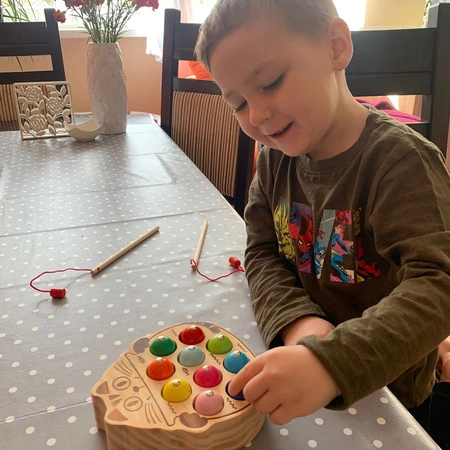 Łowienie Rybek Gra Zręcznościowa Drewniana Rybki na Magnes + Wędki Rodzinna KRUZZEL