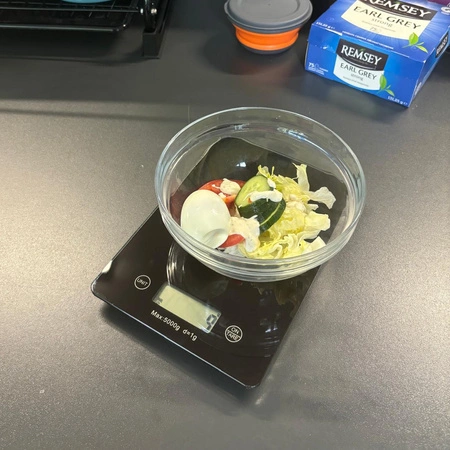 Waga Kuchenna Szklana Elektroniczna Precyzyjna do 5kg LCD 1g Cyfrowa Płaska RUHHY