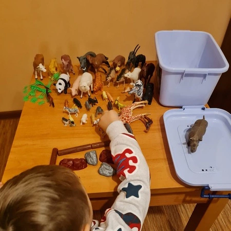 Zwierzęta Zabawki Figurki Zwierzątka Farma dla Dzieci 48 Zwierząt w Etui KRUZZEL