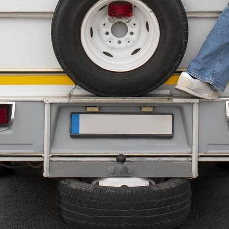 Ramki Ramka pod Tablice Rejestracyjną Czarna 2 szt XTROBB