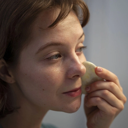 Masażer do Twarzy z Jadeitu Wałek Roller Jadeitowy