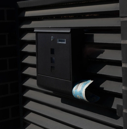 Skrzynka Pocztowa z Tubą Na Listy Gazety Czarna MALATEC