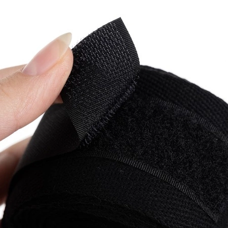 Bandaże Bokserskie Owijki Taśmy 2 x 4m Bandaż Ochraniacz Czarne TRIZAND