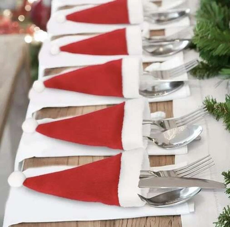 Etui na Sztućce Świąteczne Pokrowce Pokrowiec na Święta Czapka Mikołaj x 12 RUHHY