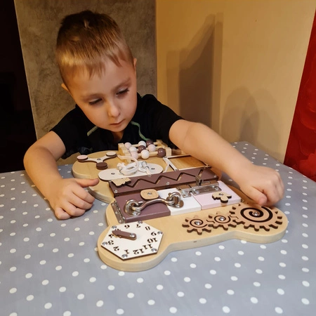 Tablica Manipulacyjna Sensoryczna Montessori 10w1 KRUZZEL