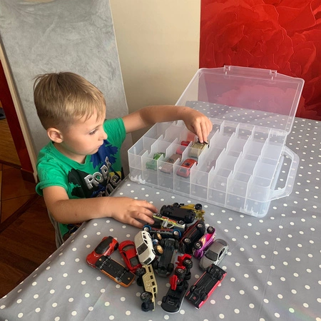 Półka Zamykana na Autka Resoraki Samochodziki 46 KRUZZEL