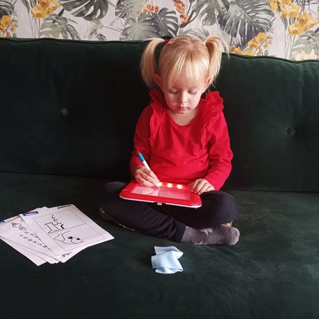 Tablet Graficzny do Rysowania Tablica LED Znikopis KRUZZEL