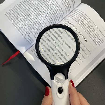 Lupa Szkło Powiększające do Czytania z Podświetleniem Podwójna 3 Diody LED IZOXIS