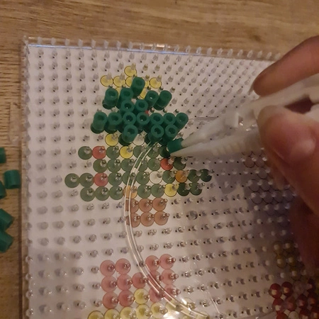 Koraliki do Prasowania Zestaw Szablony Prasowanka 6000szt Wzory + Magnesy KRUZZEL