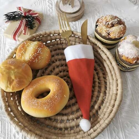 Etui na Sztućce Świąteczne Pokrowce Pokrowiec na Święta Czapka Mikołaj x 12 RUHHY