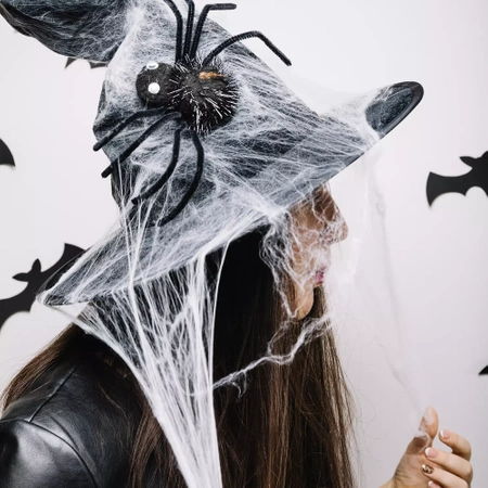 Sztuczna Pajęczyna 2 Pająki Dekoracja na Halloween MALATEC