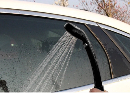 Prysznic Przenośny 12V Natrysk Turystyczny Camping TRIZAND