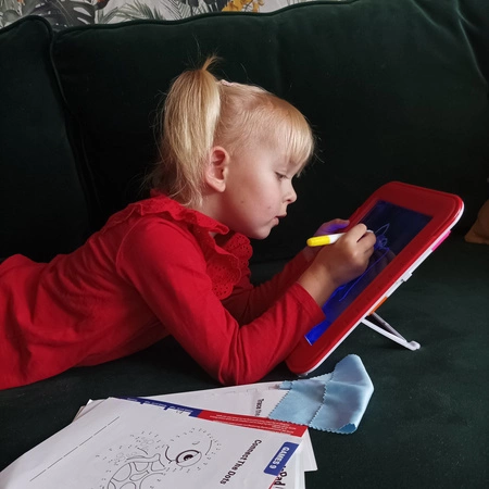 Tablet Graficzny do Rysowania Tablica LED Znikopis KRUZZEL