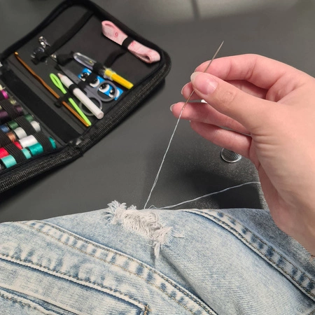 Przybornik Krawiecki Zestaw do Szycia Nici Igły XL RUHHY