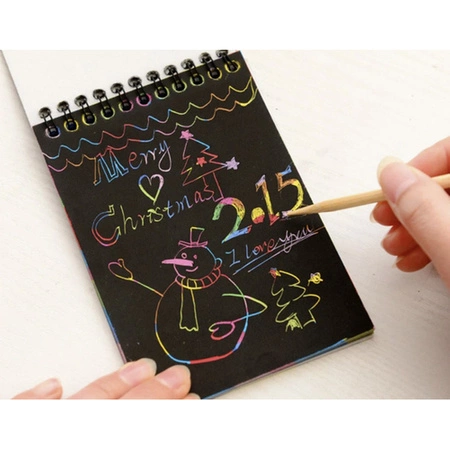 Kolorowanka do Zdrapywania dla Dzieci Blok Notes Zdrapywanka Rysik Zestaw KRUZZEL