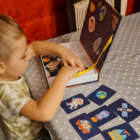Układanka Magnetyczna Puzzle Montessori 57el. Kosmos Książka Edukacyjna ISO TRADE