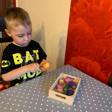 Warzywa Drewniane do Krojenia Zestaw na Rzep Rzepy dla Dzieci w Skrzynce KRUZZEL