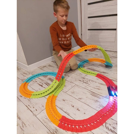 Tor Wyścigowy Samochodowy Tory Wyścigowe Zestaw + Autko 4,8m Elastyczny XL KRUZZEL